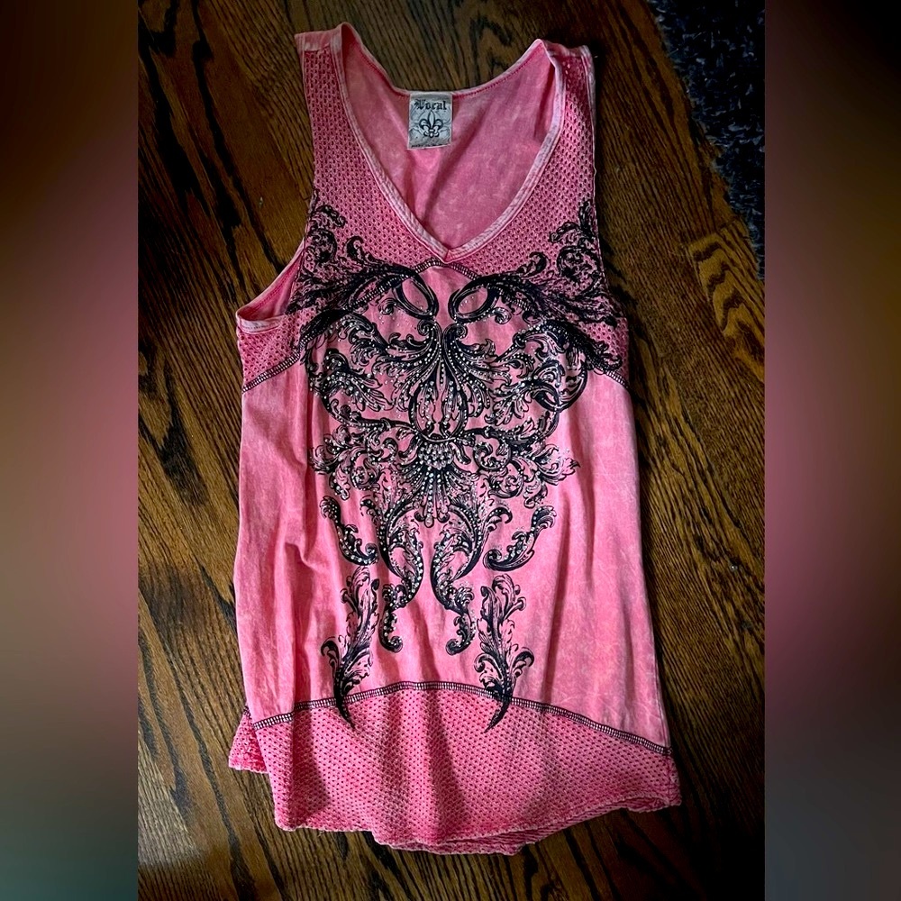 Ladies’ Rhinestone Vocal Tank Large Coral Distressed Country Fancy Western